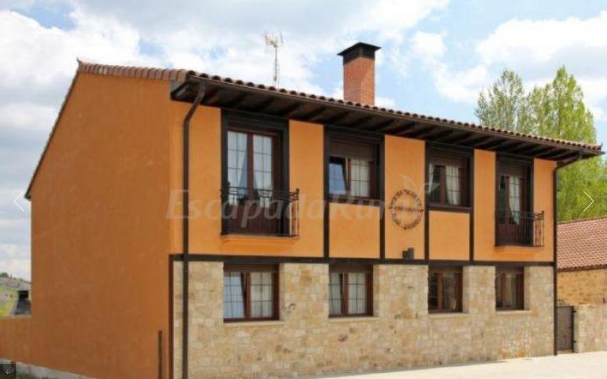 Casa Rural "Entrada Río Lobos".